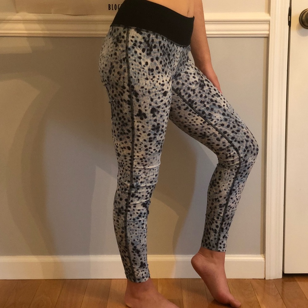 Prismsport size Medium Workout Leggings